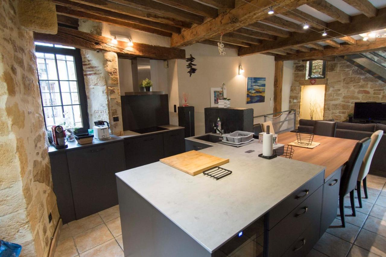 Sarlat, centre historique, La Mirande, appartement de style, 5 pers Extérieur photo