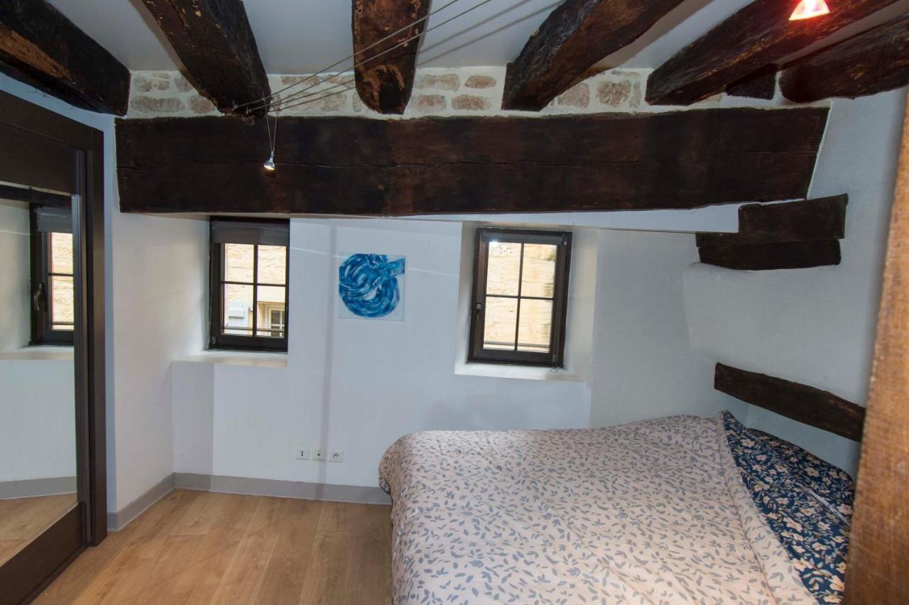 Sarlat, centre historique, La Mirande, appartement de style, 5 pers Extérieur photo