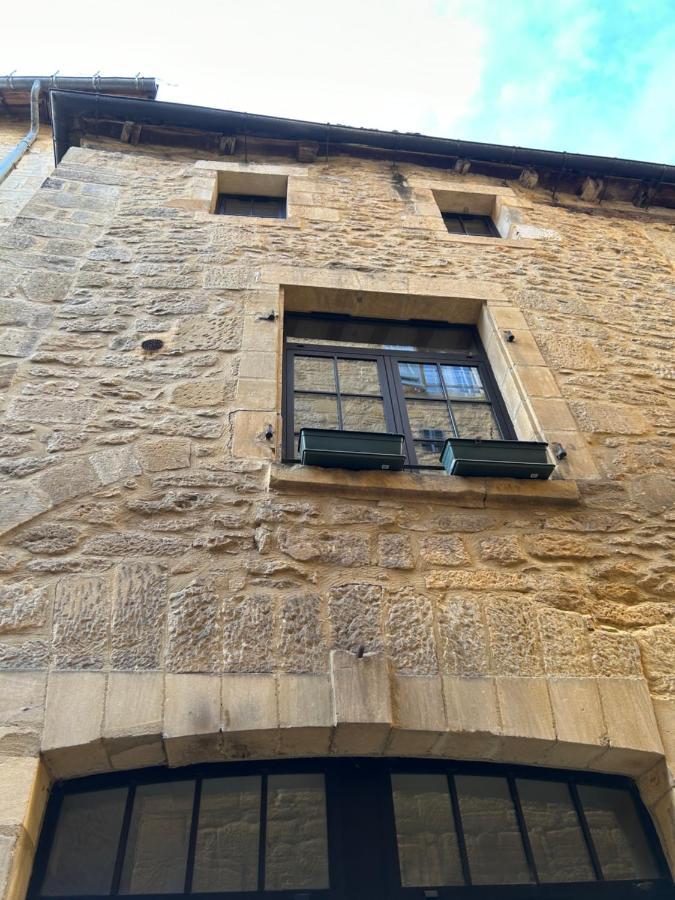 Sarlat, centre historique, La Mirande, appartement de style, 5 pers Extérieur photo