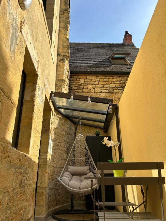 Sarlat, centre historique, La Mirande, appartement de style, 5 pers Extérieur photo